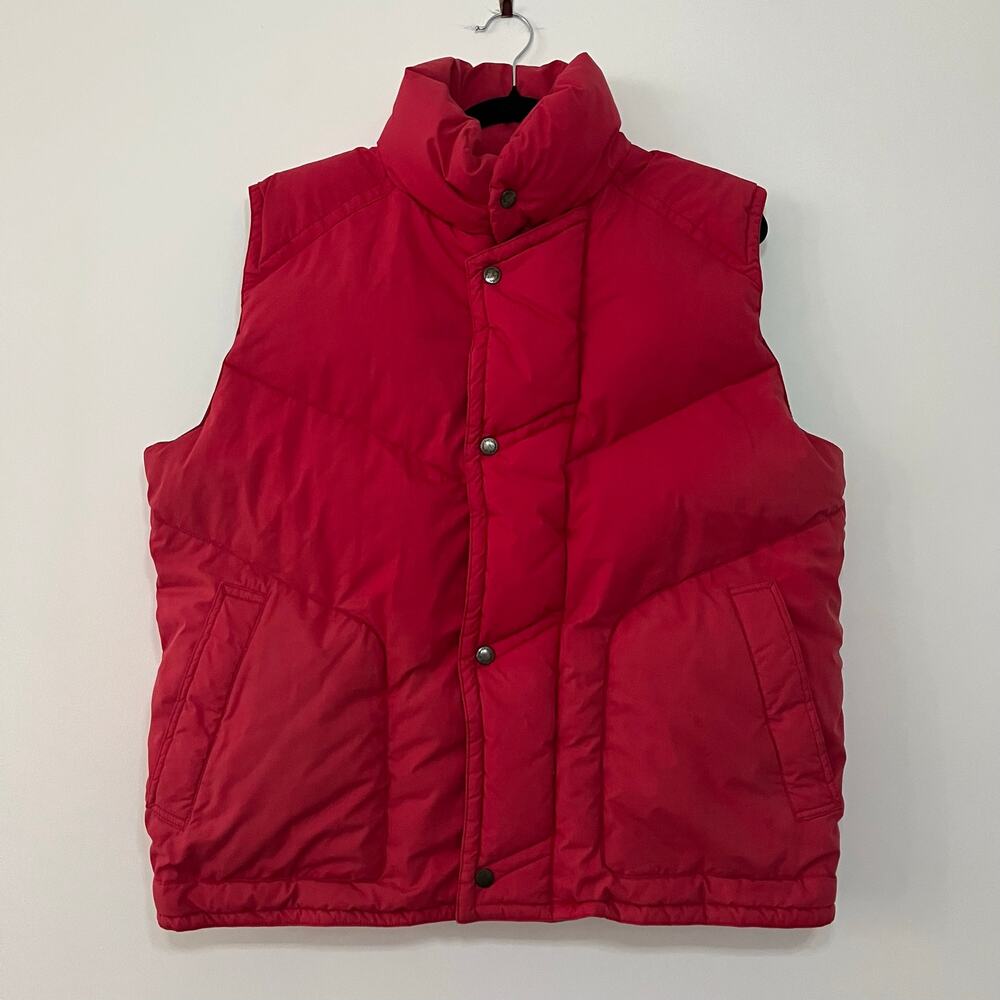 Vintage 90’s St. John's Bay Puffer Vest Men's Red Down Full Zip Snap Gorpcore L
